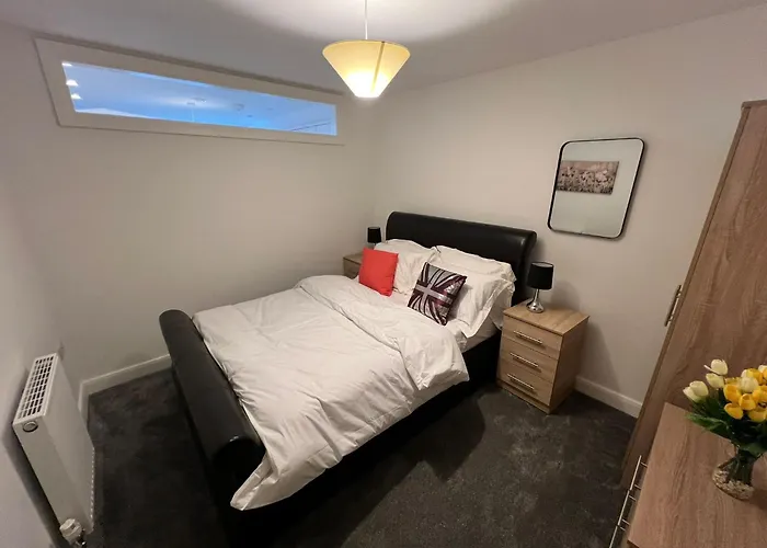 Flat 2 - Luxury Bolton City Centre Apartments