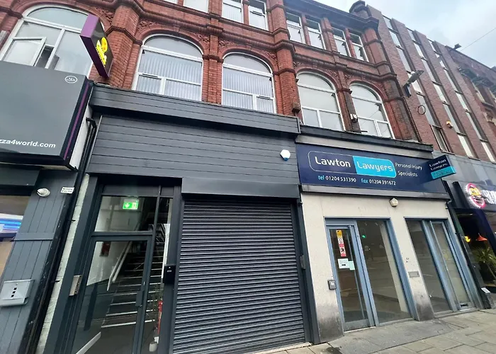 Flat 2 - Luxury Bolton City Centre Apartments
