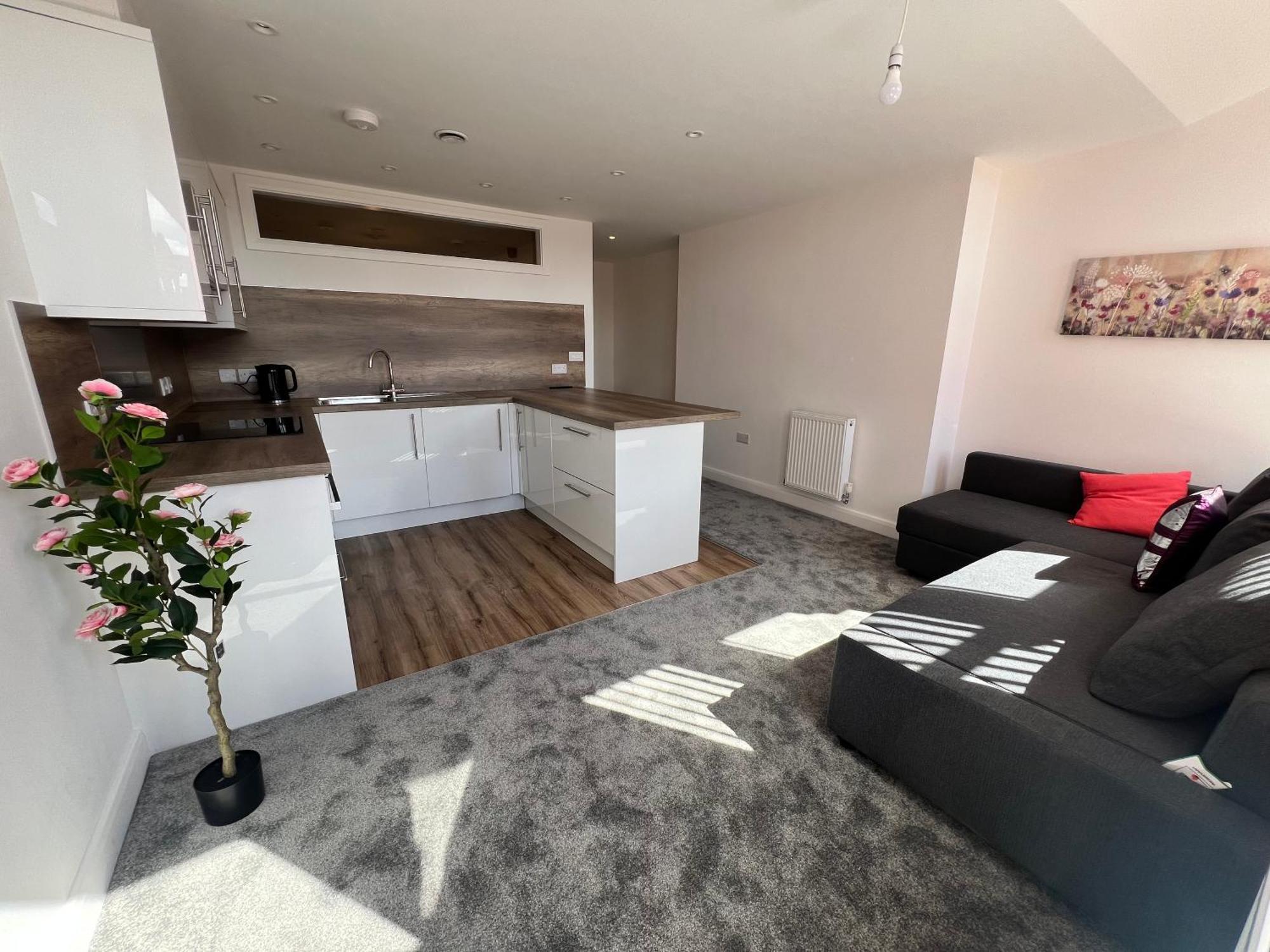 Flat 2 - Luxury Centre Apartment Bolton